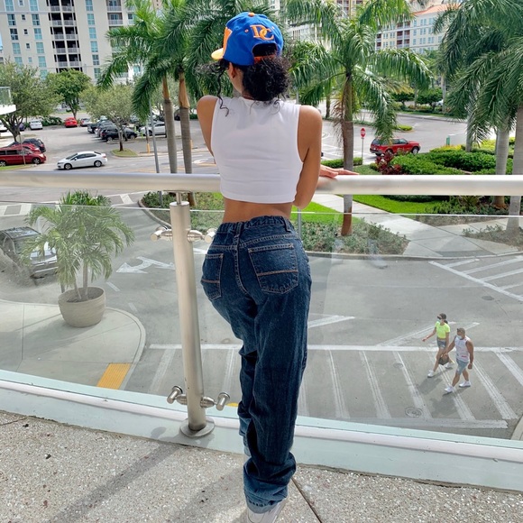 Meet your Posher, Joslin - Picture 1 of 1